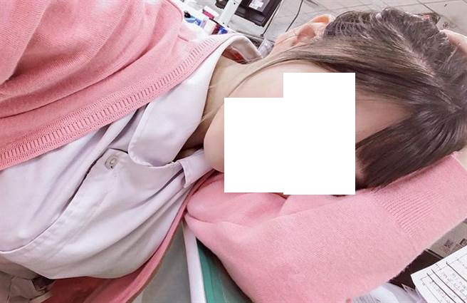 惡搞歌曲告白護理師-小镇姑娘-B群 惡搞歌曲告白護理師-小镇姑娘-B群