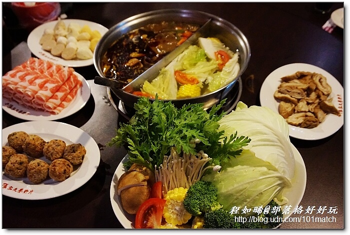 巧克力共和國+八德埤塘生態公園+老陳家夫妻肺片+承恩找碴•找茶禮盒+清合緬甸蝦醬【桃園金牌好店踩線團二日遊2】 巧克力共和國+八德埤塘生態公園+老陳家夫妻肺片+承恩找碴•找茶禮盒+清合緬甸蝦醬【桃園金牌好店踩線團二日遊2】