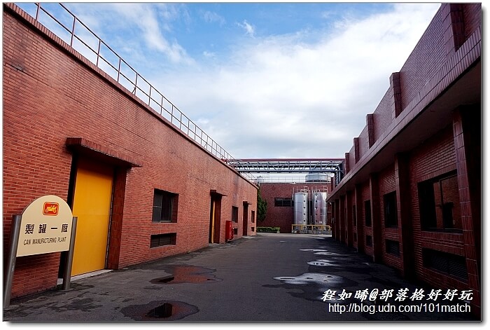 中壢必玩必吃必買伴手禮》金車咖啡文教館+新百王餐廳+素寶齋肚臍餅【桃園金牌好店踩線團二日遊4】 中壢必玩必吃必買伴手禮》金車咖啡文教館+新百王餐廳+素寶齋肚臍餅【桃園金牌好店踩線團二日遊4】