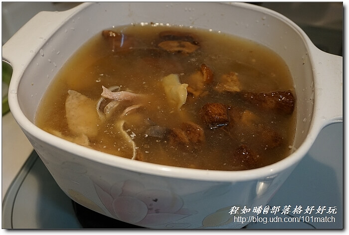 中保無限+與復興空廚聯名冷凍年菜》珍品佛跳牆、日式香魚甘露煮、南瓜塔、八寶芋泥嚐鮮價1,998元 中保無限+與復興空廚聯名冷凍年菜》珍品佛跳牆、日式香魚甘露煮、南瓜塔、八寶芋泥嚐鮮價1,998元