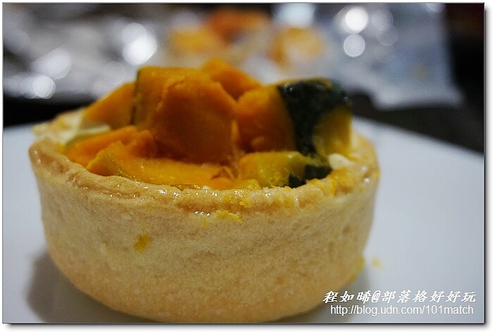 中保無限+與復興空廚聯名冷凍年菜》珍品佛跳牆、日式香魚甘露煮、南瓜塔、八寶芋泥嚐鮮價1,998元 中保無限+與復興空廚聯名冷凍年菜》珍品佛跳牆、日式香魚甘露煮、南瓜塔、八寶芋泥嚐鮮價1,998元