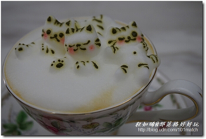 超療癒的貓咪立體拉花@咕嚕貓咖啡館旗鑑店 有貓店長坐檯【台中美食小旅行】 超療癒的貓咪立體拉花@咕嚕貓咖啡館旗鑑店 有貓店長坐檯【台中美食小旅行】