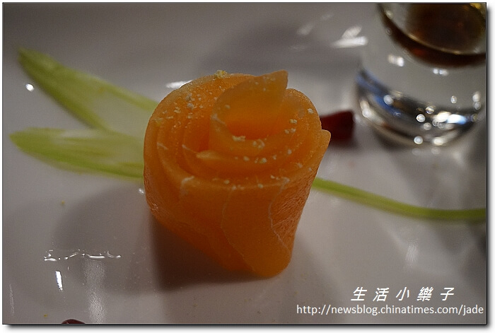 精進料理鐵板燒為愛而生》江雁塘新時尚鐵板燒造福素食者【中山國小捷運站素食美食推薦】 精進料理鐵板燒為愛而生》江雁塘新時尚鐵板燒造福素食者【中山國小捷運站素食美食推薦】
