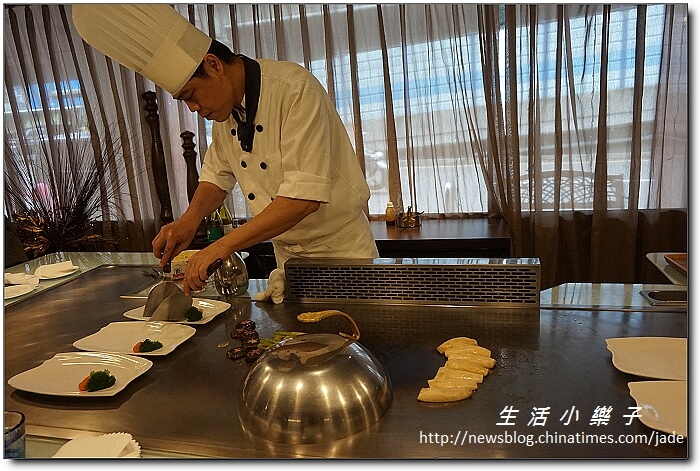 精進料理鐵板燒為愛而生》江雁塘新時尚鐵板燒造福素食者【中山國小捷運站素食美食推薦】 精進料理鐵板燒為愛而生》江雁塘新時尚鐵板燒造福素食者【中山國小捷運站素食美食推薦】