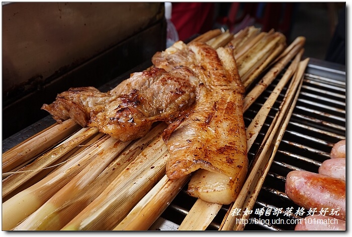 花蓮磯崎頭目海產店》台11線上最在地的部落風味平價海鮮&kiniw媽媽最佳人氣獎碳烤飛魚卵香腸【花東之旅必吃推薦】 花蓮磯崎頭目海產店》台11線上最在地的部落風味平價海鮮&kiniw媽媽最佳人氣獎碳烤飛魚卵香腸【花東之旅必吃推薦】
