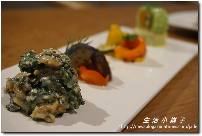 VegeTable 蔬桌日式和風洋食蔬食館》源於日本京都的精進料理【國泰醫院旁巷弄美食】