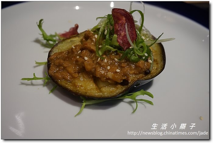 VegeTable 蔬桌日式和風洋食蔬食館》源於日本京都的精進料理【國泰醫院旁巷弄美食】