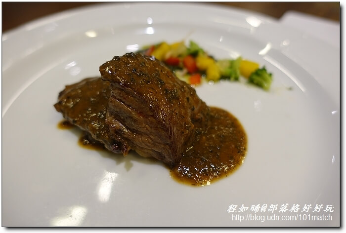 全台獨家美人魚一泊二食住房專案》南方莊園渡假飯店莊園餐廳 半套式自助西餐Buffet經典主餐吃到飽&自助早餐 全台獨家美人魚一泊二食住房專案》南方莊園渡假飯店莊園餐廳 半套式自助西餐Buffet經典主餐吃到飽&自助早餐