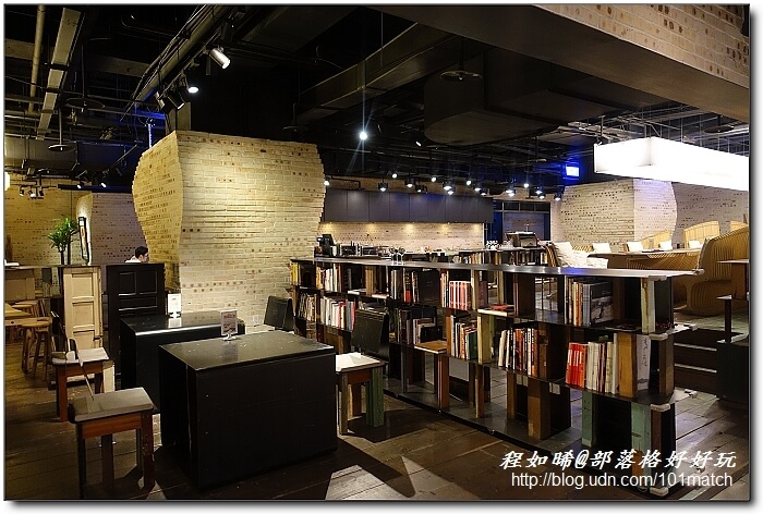 重慶南路書街輕旅行》閱讀驛Arki Café＋明星咖啡館＋好思當代＋smith&hsu現代茶館＋重南90文創基地+北平田園餡餅粥