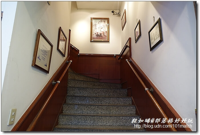 重慶南路書街輕旅行》閱讀驛Arki Café＋明星咖啡館＋好思當代＋smith&hsu現代茶館＋重南90文創基地+北平田園餡餅粥
