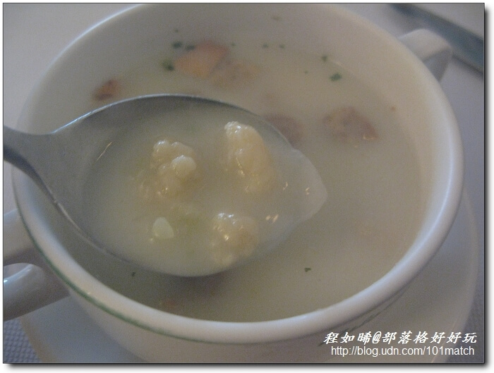 重慶南路書街輕旅行》閱讀驛Arki Café＋明星咖啡館＋好思當代＋smith&hsu現代茶館＋重南90文創基地+北平田園餡餅粥