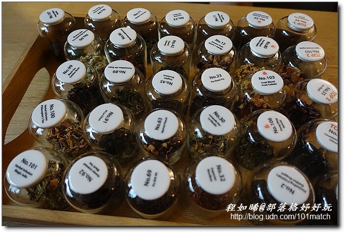 重慶南路書街輕旅行》閱讀驛Arki Café＋明星咖啡館＋好思當代＋smith&hsu現代茶館＋重南90文創基地+北平田園餡餅粥