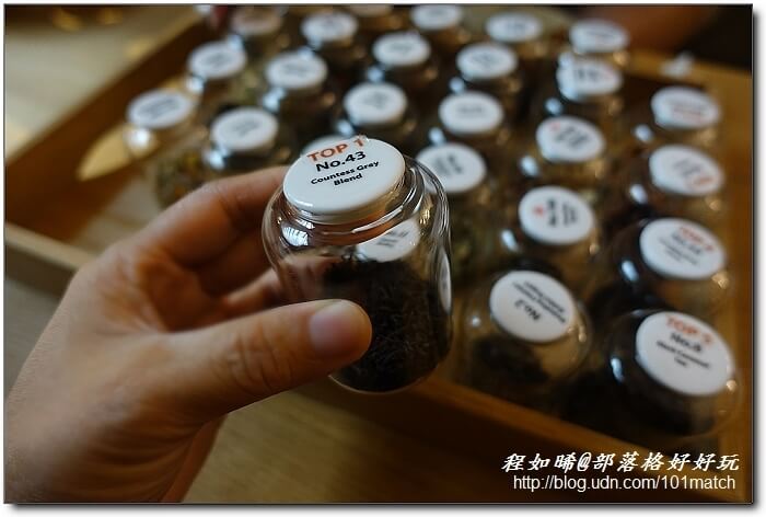 重慶南路書街輕旅行》閱讀驛Arki Café＋明星咖啡館＋好思當代＋smith&hsu現代茶館＋重南90文創基地+北平田園餡餅粥