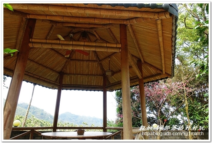 武岫竹炭窯文化園區親子旅遊》超值美味的竹炭竹筍火鍋大餐+竹炭咖啡+竹炭冰淇淋鬆餅下午茶 有「CAS標章林產品」驗證 武岫竹炭窯文化園區親子旅遊》超值美味的竹炭竹筍火鍋大餐+竹炭咖啡+竹炭冰淇淋鬆餅下午茶 有「CAS標章林產品」驗證