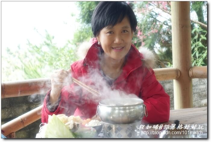 武岫竹炭窯文化園區親子旅遊》超值美味的竹炭竹筍火鍋大餐+竹炭咖啡+竹炭冰淇淋鬆餅下午茶 有「CAS標章林產品」驗證 武岫竹炭窯文化園區親子旅遊》超值美味的竹炭竹筍火鍋大餐+竹炭咖啡+竹炭冰淇淋鬆餅下午茶 有「CAS標章林產品」驗證