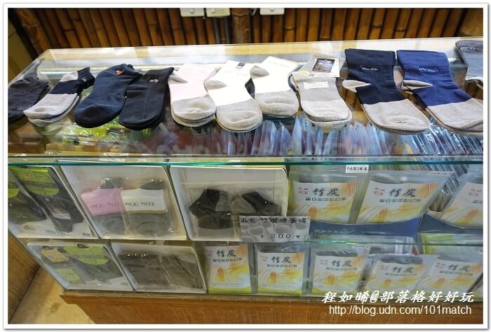 武岫竹炭窯文化園區親子旅遊》超值美味的竹炭竹筍火鍋大餐+竹炭咖啡+竹炭冰淇淋鬆餅下午茶 有「CAS標章林產品」驗證 武岫竹炭窯文化園區親子旅遊》超值美味的竹炭竹筍火鍋大餐+竹炭咖啡+竹炭冰淇淋鬆餅下午茶 有「CAS標章林產品」驗證