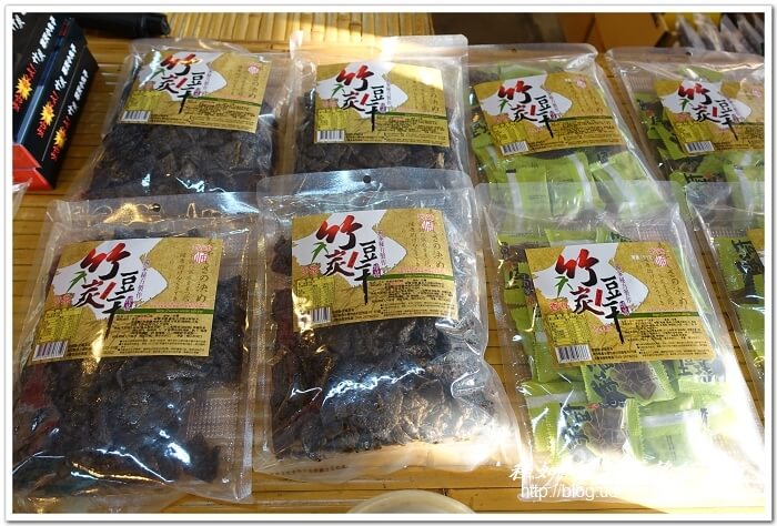 武岫竹炭窯文化園區親子旅遊》超值美味的竹炭竹筍火鍋大餐+竹炭咖啡+竹炭冰淇淋鬆餅下午茶 有「CAS標章林產品」驗證 武岫竹炭窯文化園區親子旅遊》超值美味的竹炭竹筍火鍋大餐+竹炭咖啡+竹炭冰淇淋鬆餅下午茶 有「CAS標章林產品」驗證