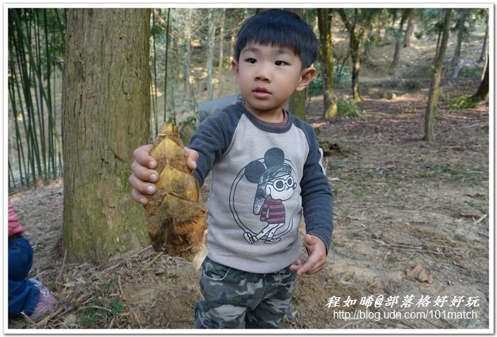 武岫竹炭窯文化園區親子旅遊》超值美味的竹炭竹筍火鍋大餐+竹炭咖啡+竹炭冰淇淋鬆餅下午茶 有「CAS標章林產品」驗證 武岫竹炭窯文化園區親子旅遊》超值美味的竹炭竹筍火鍋大餐+竹炭咖啡+竹炭冰淇淋鬆餅下午茶 有「CAS標章林產品」驗證