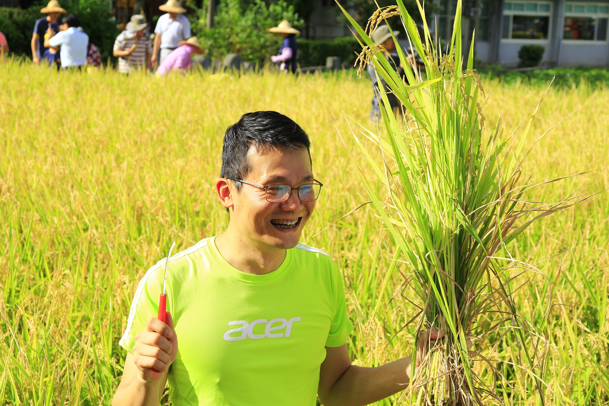 宏碁挺友善農作 大力認購八千公斤稻米-CSR