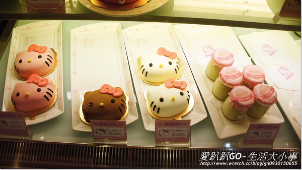 【食記/台北市】讓人尖叫的餐廳~Hello Kitty Sweets-Hello Kitty Sweets 【食記/台北市】讓人尖叫的餐廳~Hello Kitty Sweets-Hello Kitty Sweets