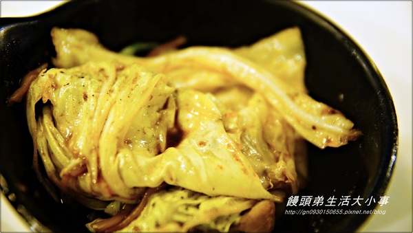 【食記/新北市】捷運美食～越吃越涮嘴的麻辣鍋♪♪ 白帝城精緻涮鍋♪♪