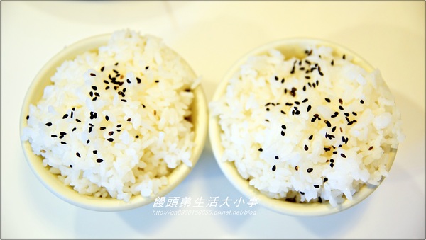 【食記/新北市】捷運美食～越吃越涮嘴的麻辣鍋♪♪ 白帝城精緻涮鍋♪♪