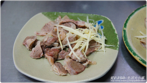 【食記/基隆】隱藏巷弄間美食~七堵臭粿湯