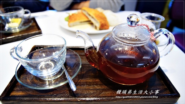 【食記/台北市】捷運美食~超夢幻下午茶♪♪鬆餅公主♪♪ 【食記/台北市】捷運美食~超夢幻下午茶♪♪鬆餅公主♪♪