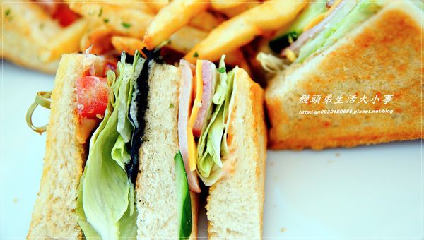  【食記/台北市】捷運美食～超可愛的粉藍大象與妳相伴♪♪u*ki smile coffee♪♪
