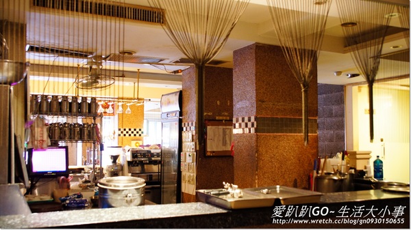 【食記/新北市】蕭敬騰駐唱過的~天秤座民歌西餐廳