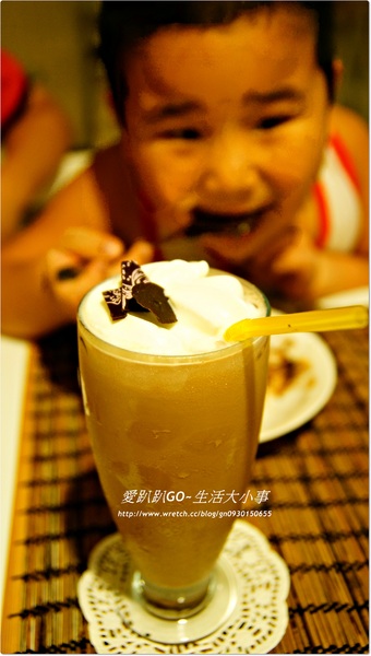 【食記/新北市】豪華三層下午茶~愛評會員享有5折優惠唷