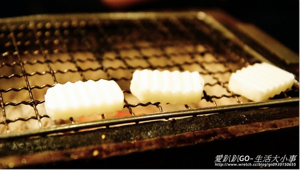 【食記/新北市】超有心機的小三機~鑽木取火日式燒肉 【食記/新北市】超有心機的小三機~鑽木取火日式燒肉
