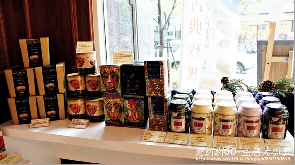 【食記/新北市】馬卡龍冰淇淋鬆餅~英式下午茶 【食記/新北市】馬卡龍冰淇淋鬆餅~英式下午茶