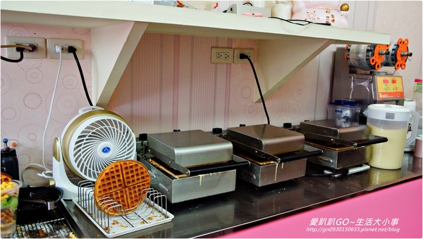 【食記／新北市】超平價美味鬆餅～攜帶方便♪♪倍樂堤鬆餅專賣店 ♪♪