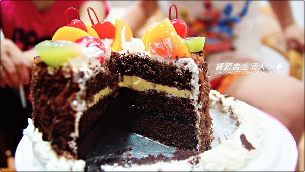 【食記/新北市】祝我生日快樂～我滿６歲了唷♪♪守益蛋糕♪♪