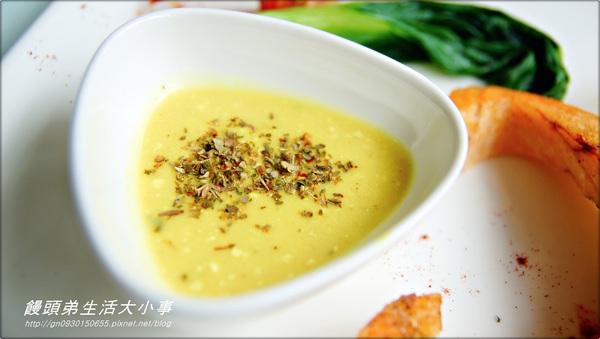  【食記/新北市】亨尼詩休閒茶館（主餐篇）