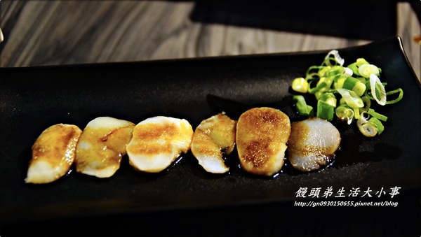 【食記/新北市】邊吃邊吶喊～超有ＦＵ的燒烤店♪♪YS碳烤BAR♪♪