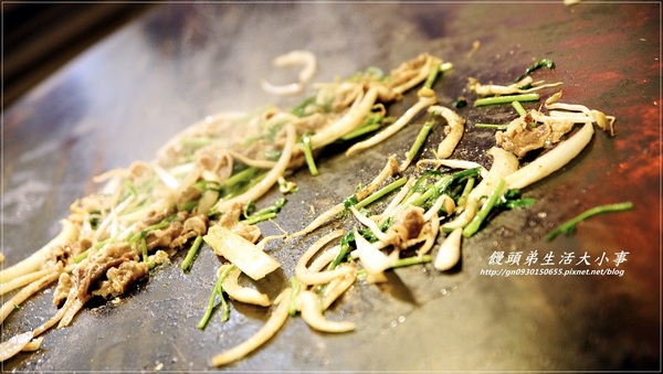 【食記/新北市】天冷要來吃吃酸菜白肉鍋補補身吧♪♪涮八方紫銅鍋♪♪