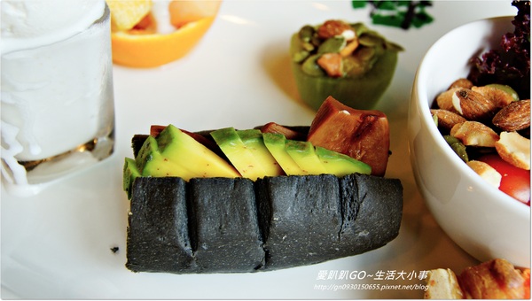 【食記/台北市】結合健康、環保、綠化的蔬果工廠~舞蔬弄果 【食記/台北市】結合健康、環保、綠化的蔬果工廠~舞蔬弄果
