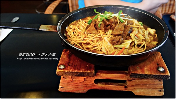 【食記/台北市】超平價~印度風咖哩料理