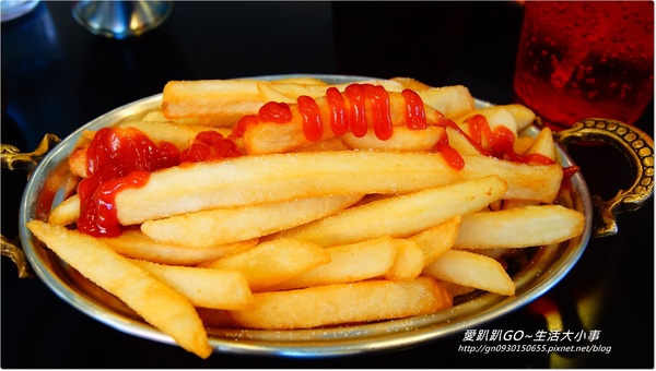 【食記/台北市】超平價~印度風咖哩料理