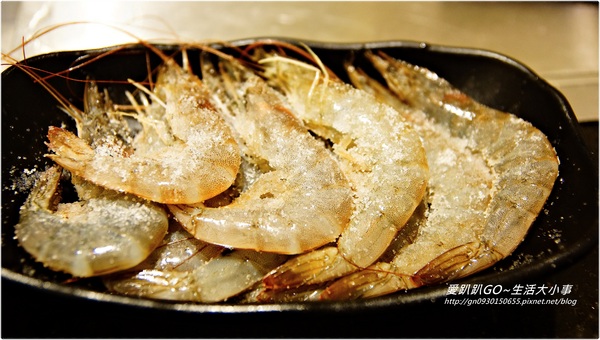 【食記/台北市】三五好友團聚的好地方 ♪♪三朵花炭火燒肉‧鍋物♪♪ 【食記/台北市】三五好友團聚的好地方 ♪♪三朵花炭火燒肉‧鍋物♪♪