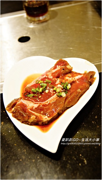 【食記/台北市】三五好友團聚的好地方 ♪♪三朵花炭火燒肉‧鍋物♪♪ 【食記/台北市】三五好友團聚的好地方 ♪♪三朵花炭火燒肉‧鍋物♪♪