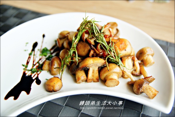 【食記/台北市】優閒的下午時光景觀餐廳♪♪瑪森高地♪♪