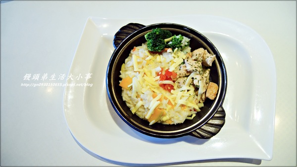 【食記/台北市】非吃不可蕃茄海鮮義大利麵♪♪Pasta Holic♪♪ 【食記/台北市】非吃不可蕃茄海鮮義大利麵♪♪Pasta Holic♪♪