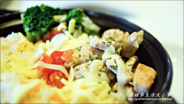 【食記/台北市】非吃不可蕃茄海鮮義大利麵♪♪Pasta Holic♪♪ 【食記/台北市】非吃不可蕃茄海鮮義大利麵♪♪Pasta Holic♪♪
