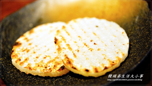 【食記／台北市】自己不用動手烤~專人服務的燒烤店♪♪甕也炭火燒肉-延吉店♪♪