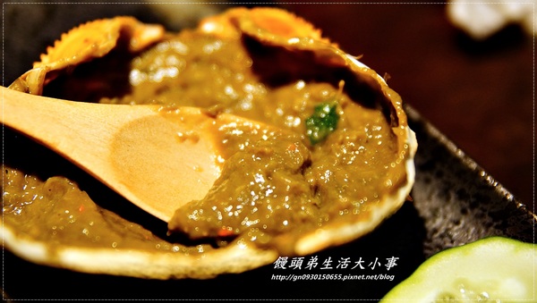 【食記／台北市】自己不用動手烤~專人服務的燒烤店♪♪甕也炭火燒肉-延吉店♪♪