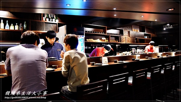 【食記／台北市】自己不用動手烤~專人服務的燒烤店♪♪甕也炭火燒肉-延吉店♪♪
