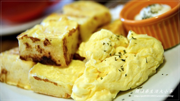 【食記/台北市】晴光美食～慢活優閒的早午餐♪♪Impronta Cafe 腳印咖啡♪♪